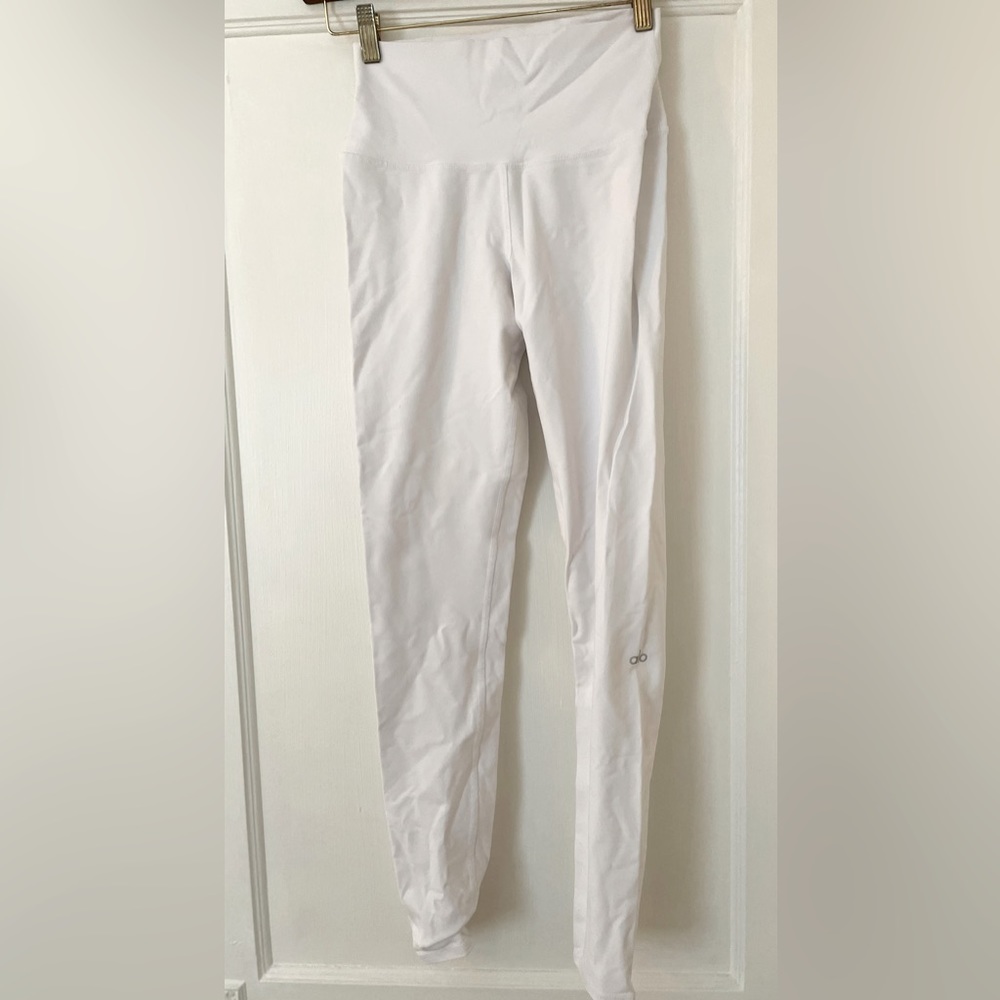 Alo white leggings